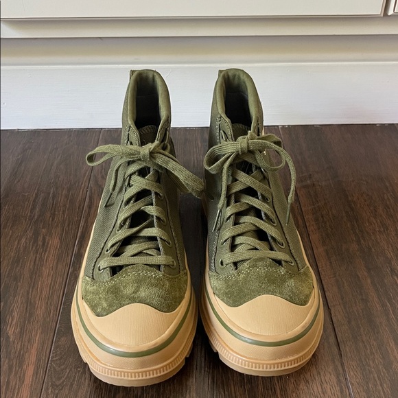 NWT SOREL OUT N ABOUT MID SNEAKER - Picture 2 of 5